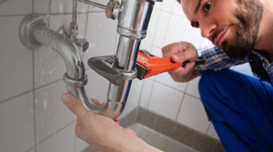 Professional same day plumber services in Grinnell, IA